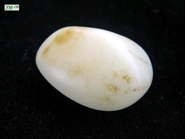 羊脂白玉子料