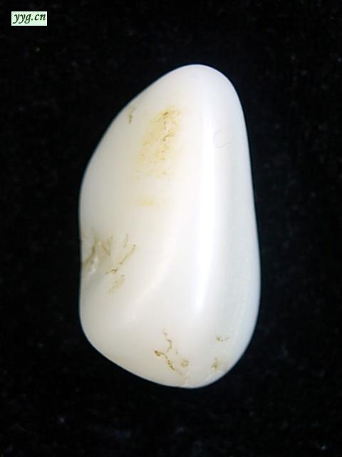 羊脂白玉籽料