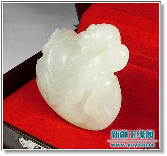 羊脂白玉籽料 童子戏佛