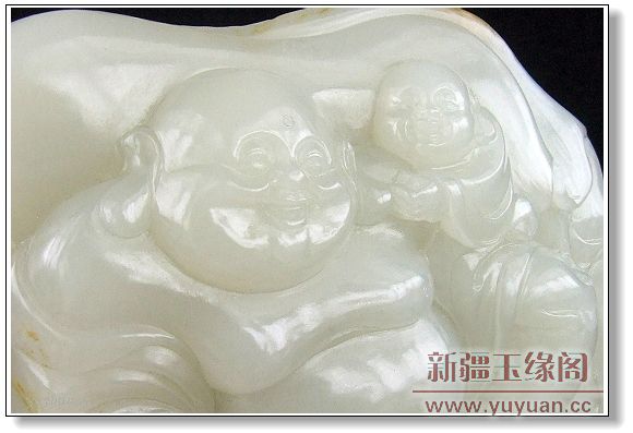 黄皮籽料 童子戏佛摆件