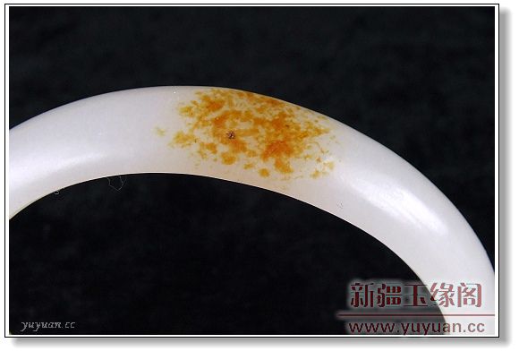 秋梨皮籽料 贵妃镯