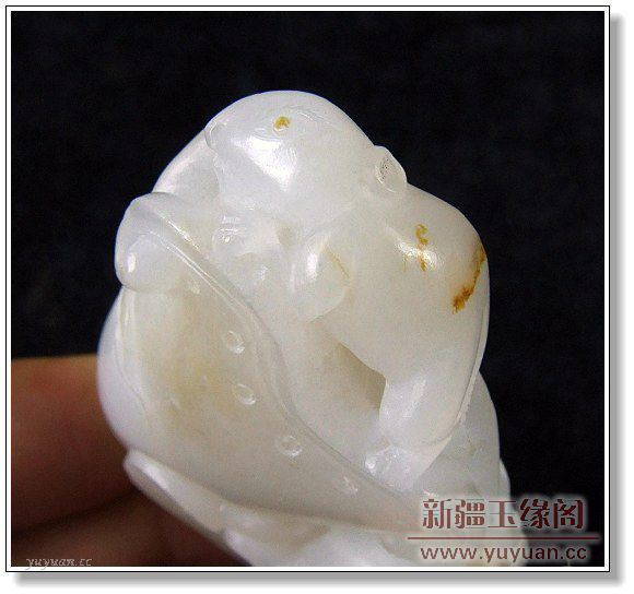 羊脂白玉籽料把件 教子成龙
