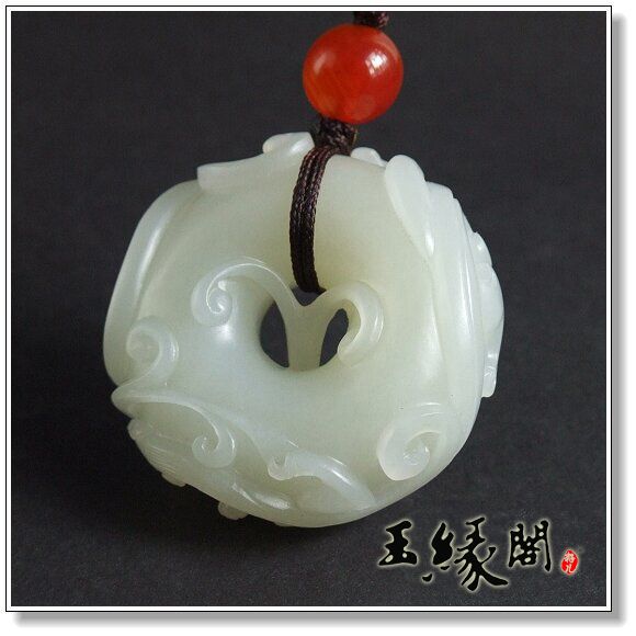 白玉籽料挂件 龙圈