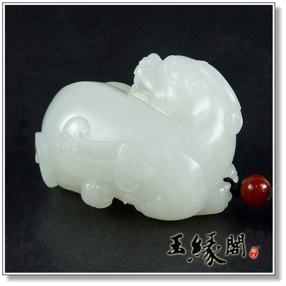 羊脂白玉籽料 貔貅把件
