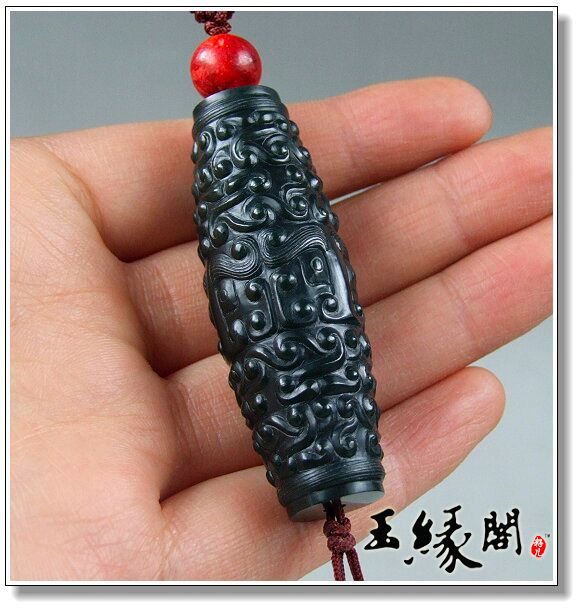 青玉籽料 仿古勒子把件