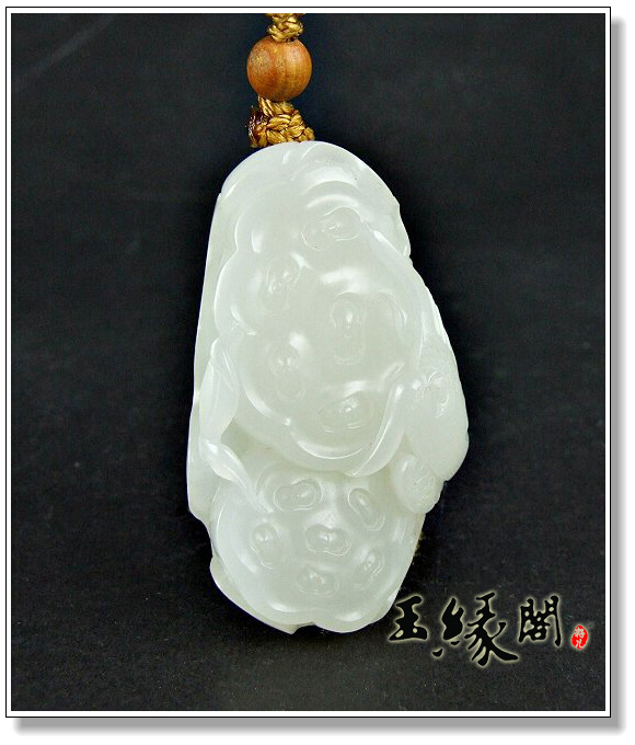 羊脂玉籽料挂件 喜登连科