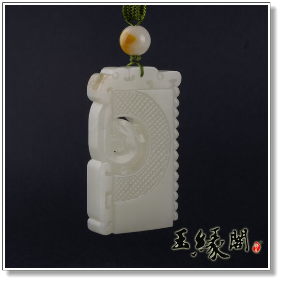 白玉籽料牌 仿古龙