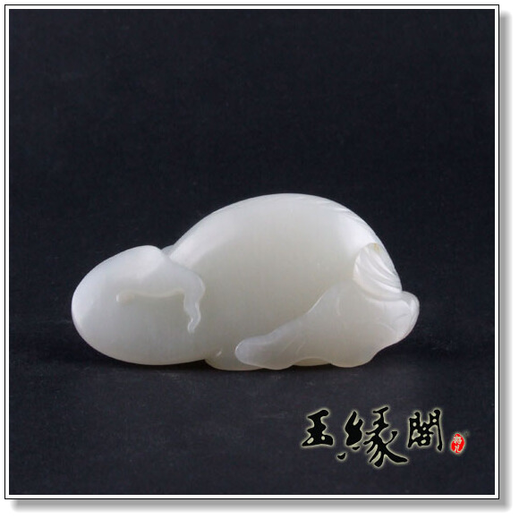 羊脂白玉籽料 连年有余把件