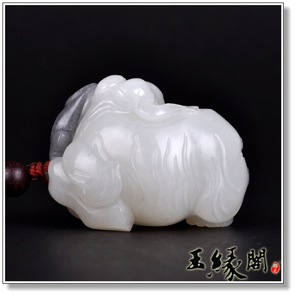 羊脂白玉籽料把件 封侯拜相