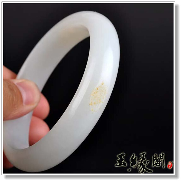 羊脂白玉籽料手镯60.5mm