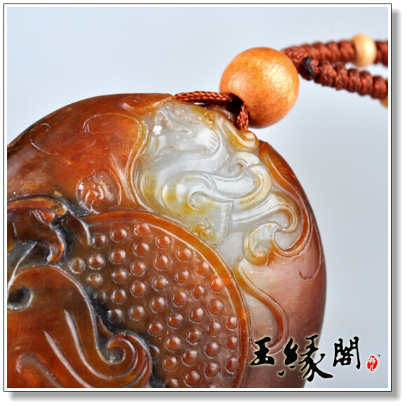 枣皮籽料挂件 龙凤呈祥
