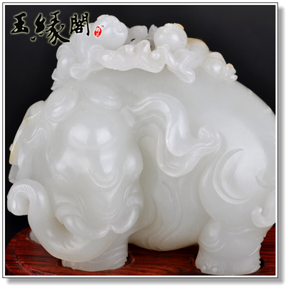 秋梨皮籽料摆件 吉祥如意