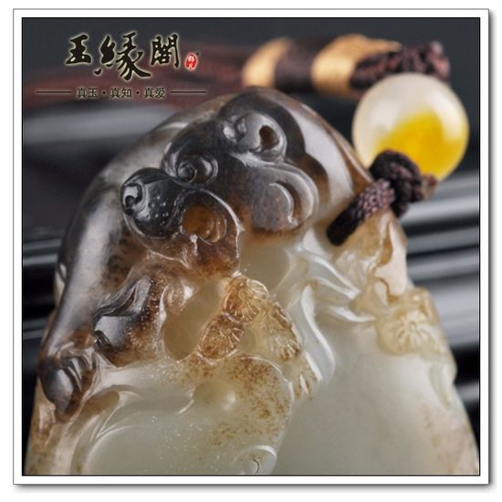 褐皮籽料把件 虎虎生威