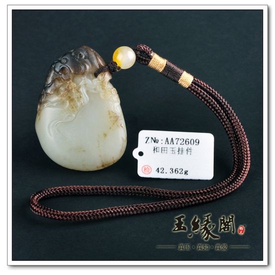 褐皮籽料把件 虎虎生威