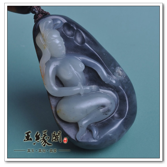 墨玉籽料把件 巫山神女