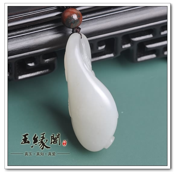 羊脂玉籽料挂件 福在眼前