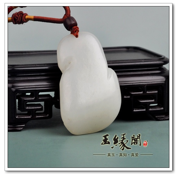 羊脂白玉籽料把件 观音