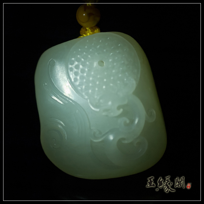 羊脂玉籽飞龙在天
