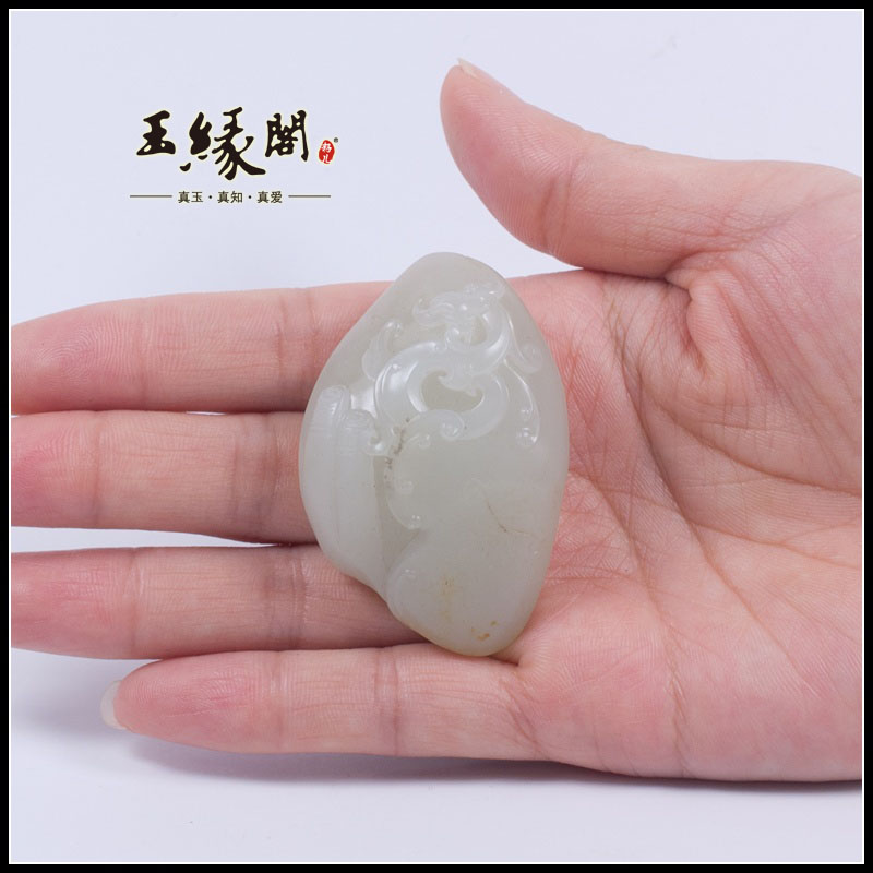 白玉籽料把件 仿古龙