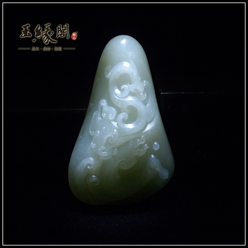 白玉籽料把件 龙马精神