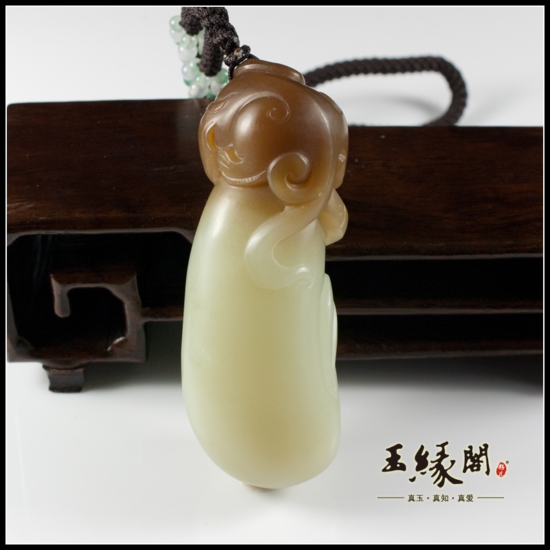 糖白玉把件 祝寿