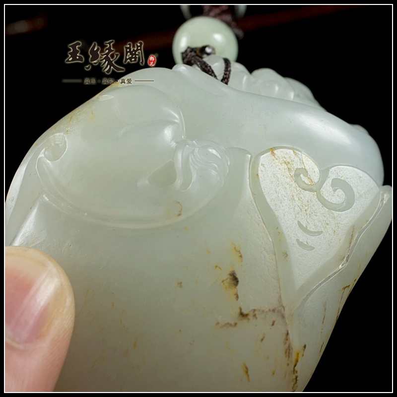 羊脂玉籽料把件 辟邪