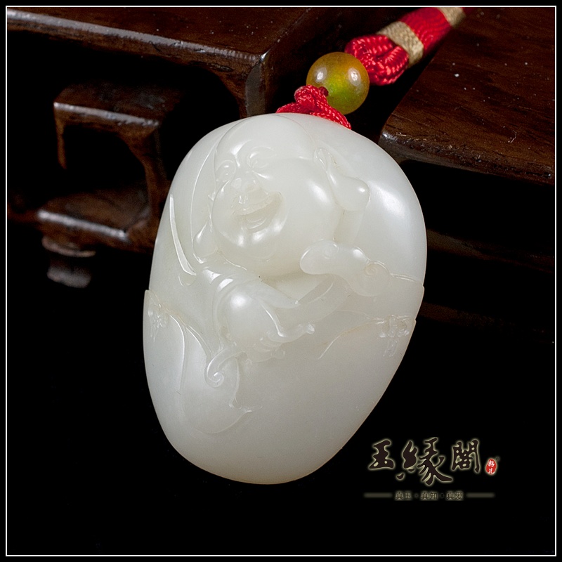 羊脂玉籽料把件 如意佛