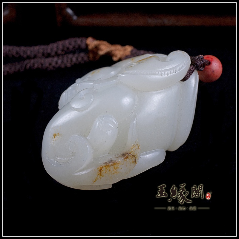 和田玉籽料把件 貔貅