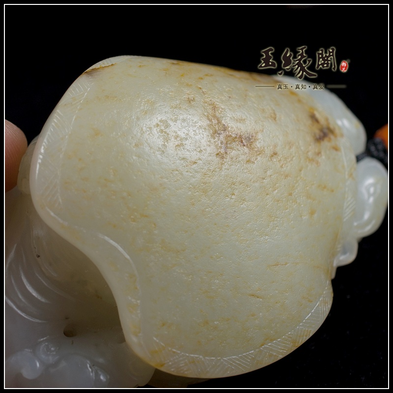 黄皮籽料把件 龙龟