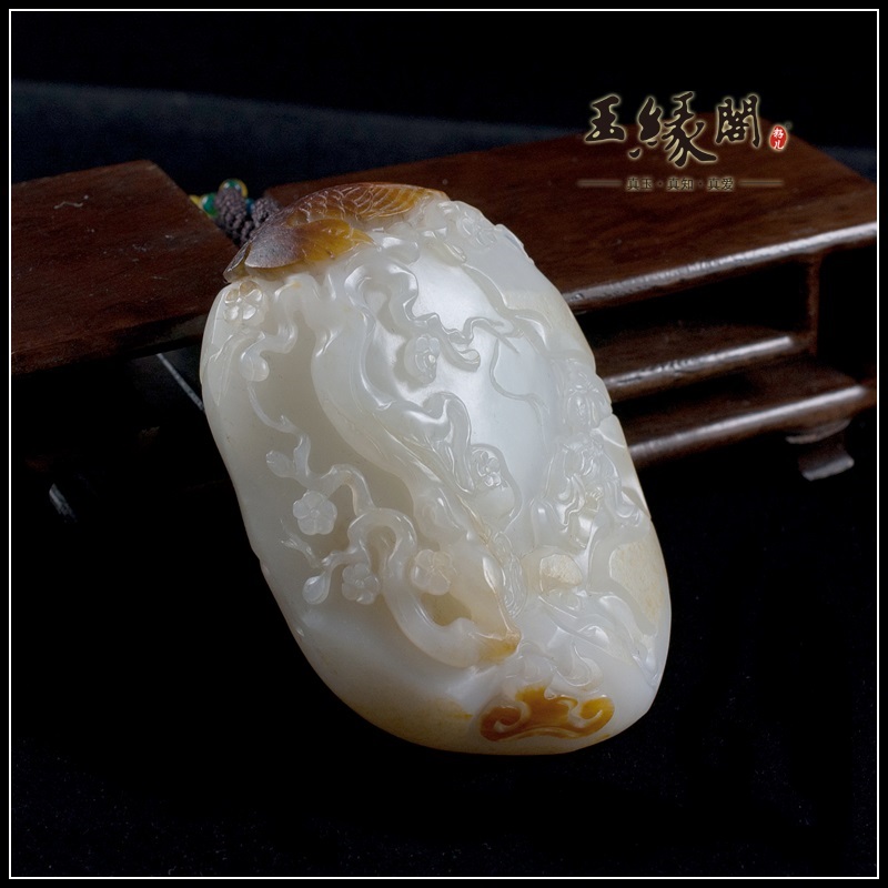 黄皮籽料把件 小宛观鹦