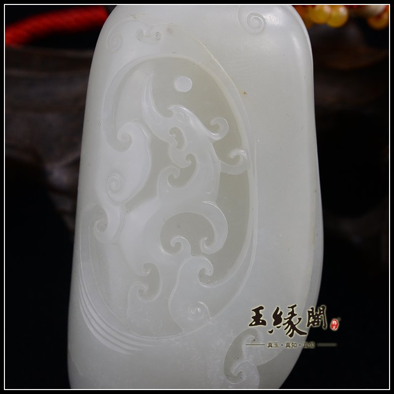 羊脂玉籽料把件 必定成龙