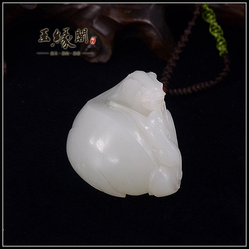 羊脂白玉籽料挂件 马上封侯