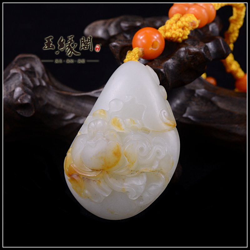 白玉籽料把件 花开富贵