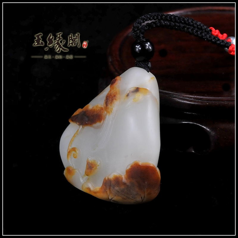黄皮籽料挂件 喜登连科