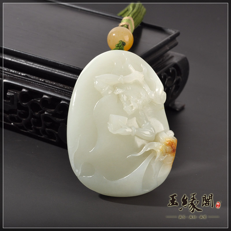 白玉籽料把件 独占鳌头