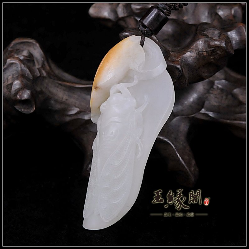 黄皮白玉籽料挂件 一夜成名