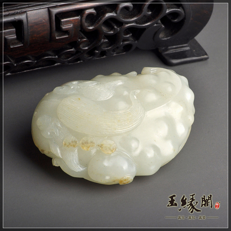 白玉籽料把件 金钱缠身