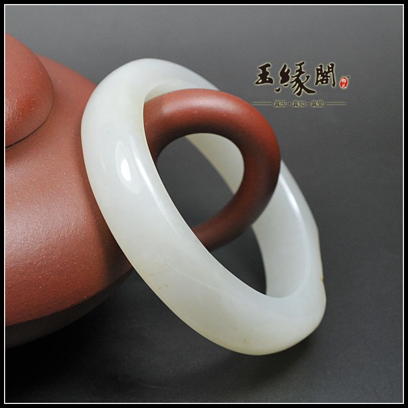 和田玉 籽料手镯（53.86mm）