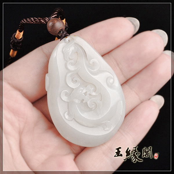 黄皮籽挂件 龙凤呈祥