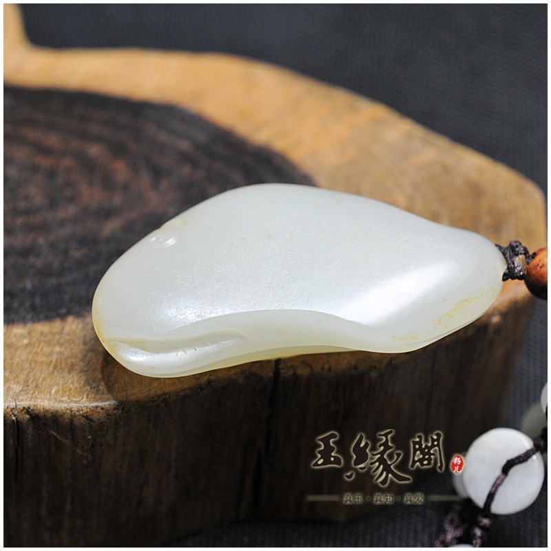 羊脂玉籽料挂件 仿古龙