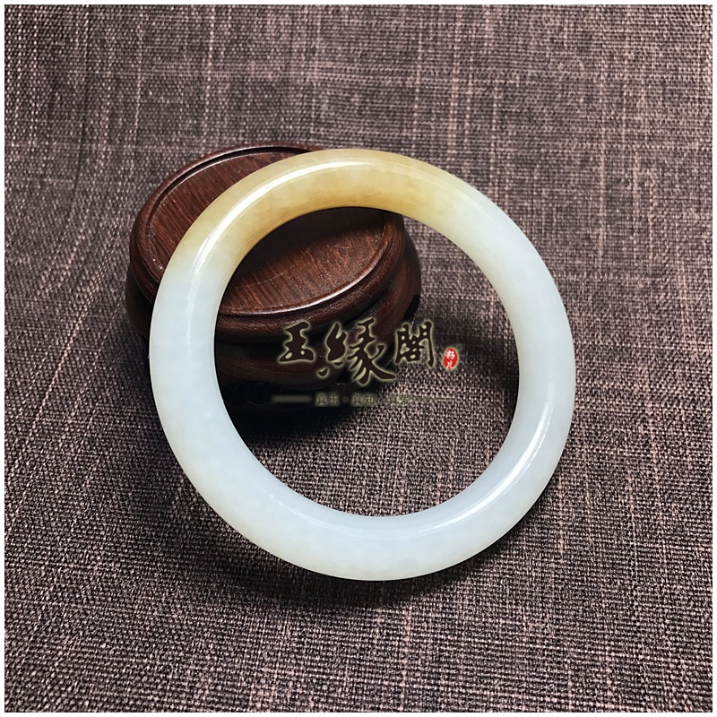 羊脂玉手镯54.99mm