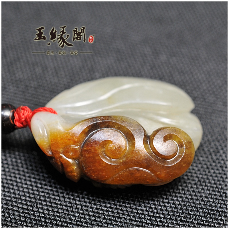 褐皮籽料挂件 丝丝牵挂