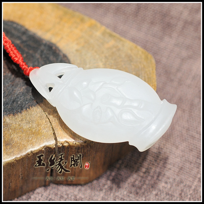 羊脂玉挂件 祝福