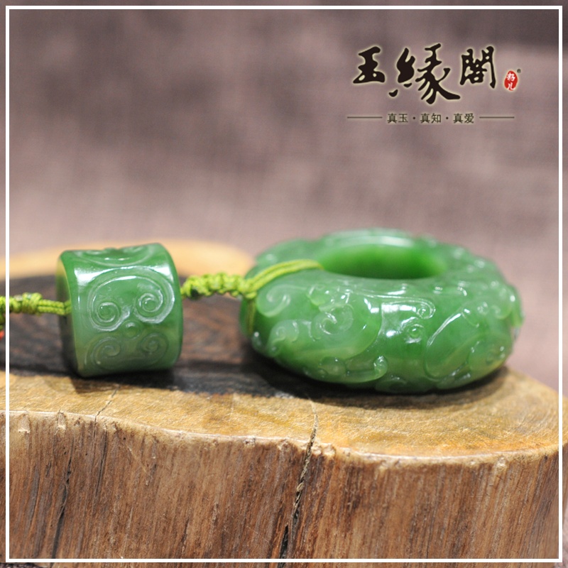 碧玉双龙戏珠扳指