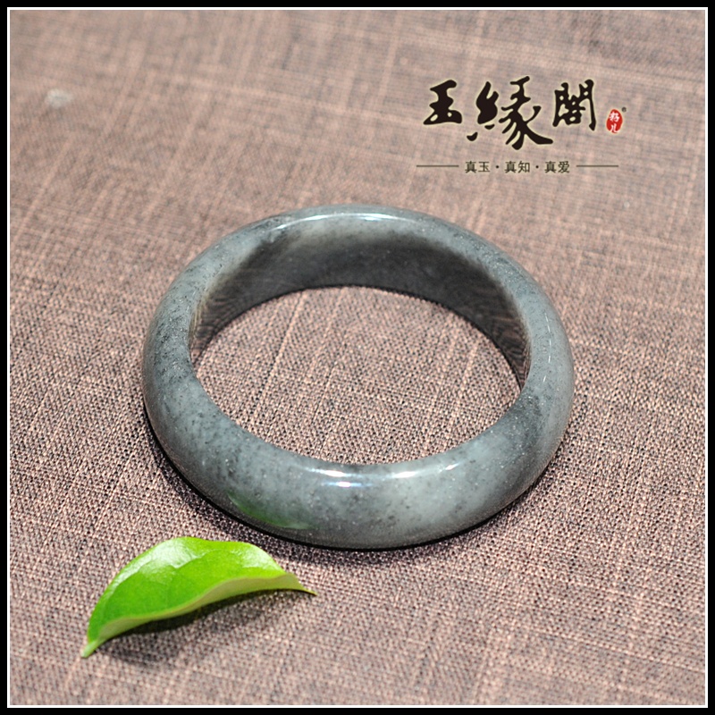 墨玉籽料手镯