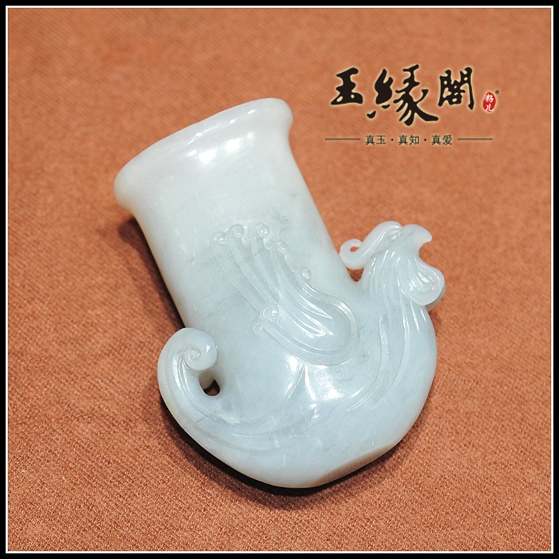 和田玉籽料摆件 凤头角杯