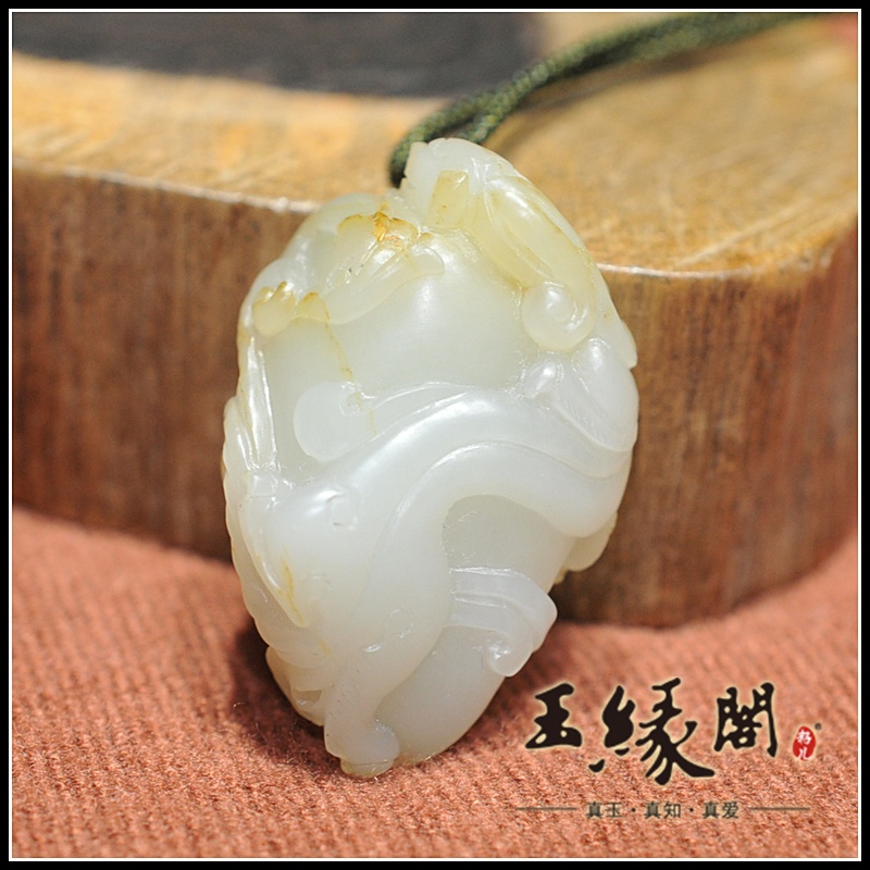 白玉籽料挂件 龙凤呈祥
