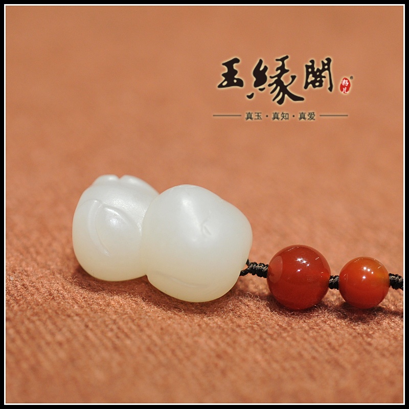 白玉挂件 萌狗
