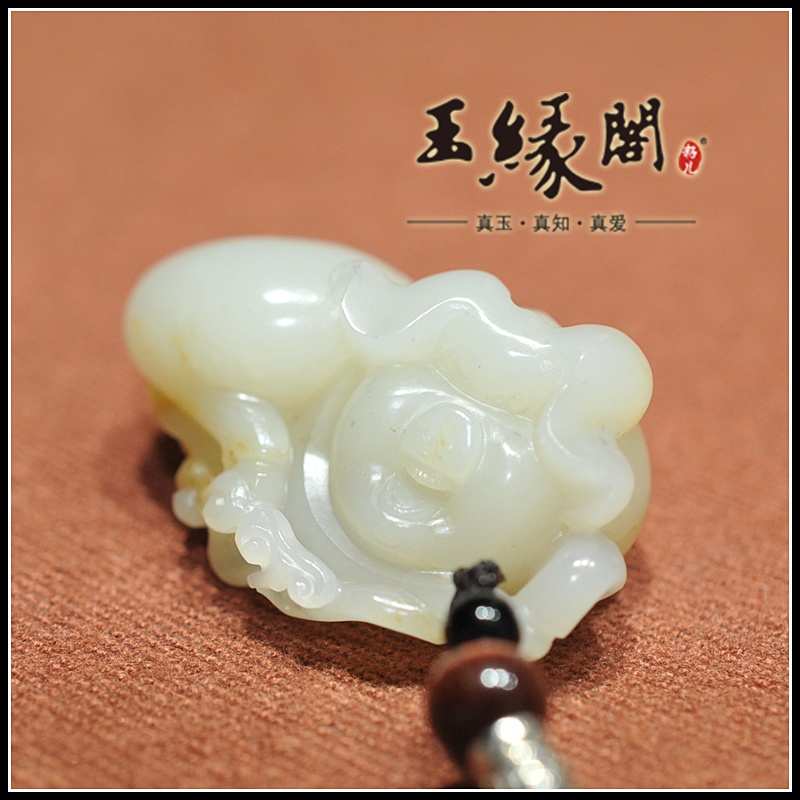 白玉籽料把件 招财猪