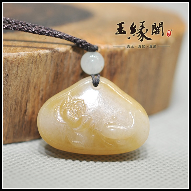和田玉糖玉 连年有余